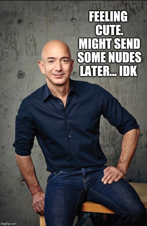 Orang Terkaya di Dunia Jeff Bezos Reguk  Kekayaan Bezos secara real-time versi Forbes adalah USD 161 miliar (Rp 2.286 triliun).