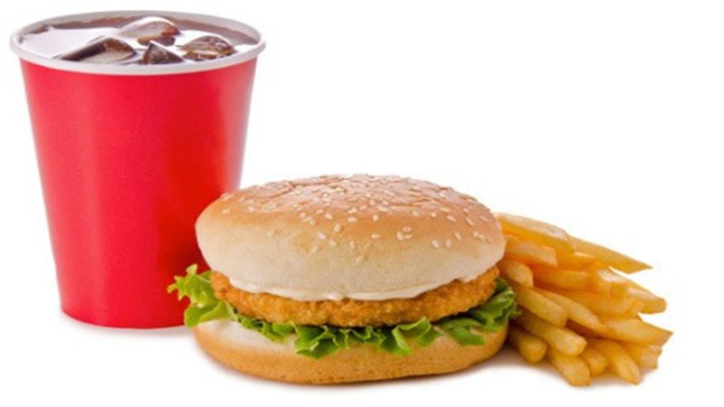 Junk Food sponsori Piala Dunia Dapat Picu Obesitas