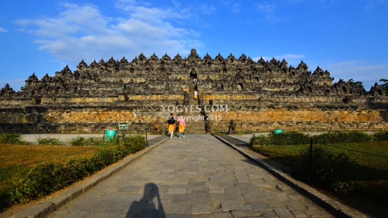 Cerita di Balik Penutupan Lantai 9 dan 10 Candi Borobudur