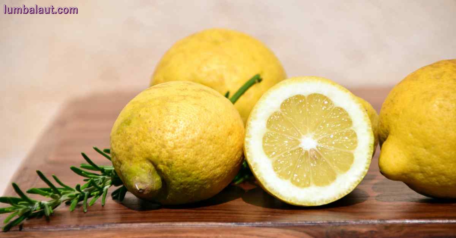 Manfaat Lemon untuk Kesehatan dan Kecantikan